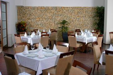 Hotel Claudius Szombathely Dış mekan fotoğraf